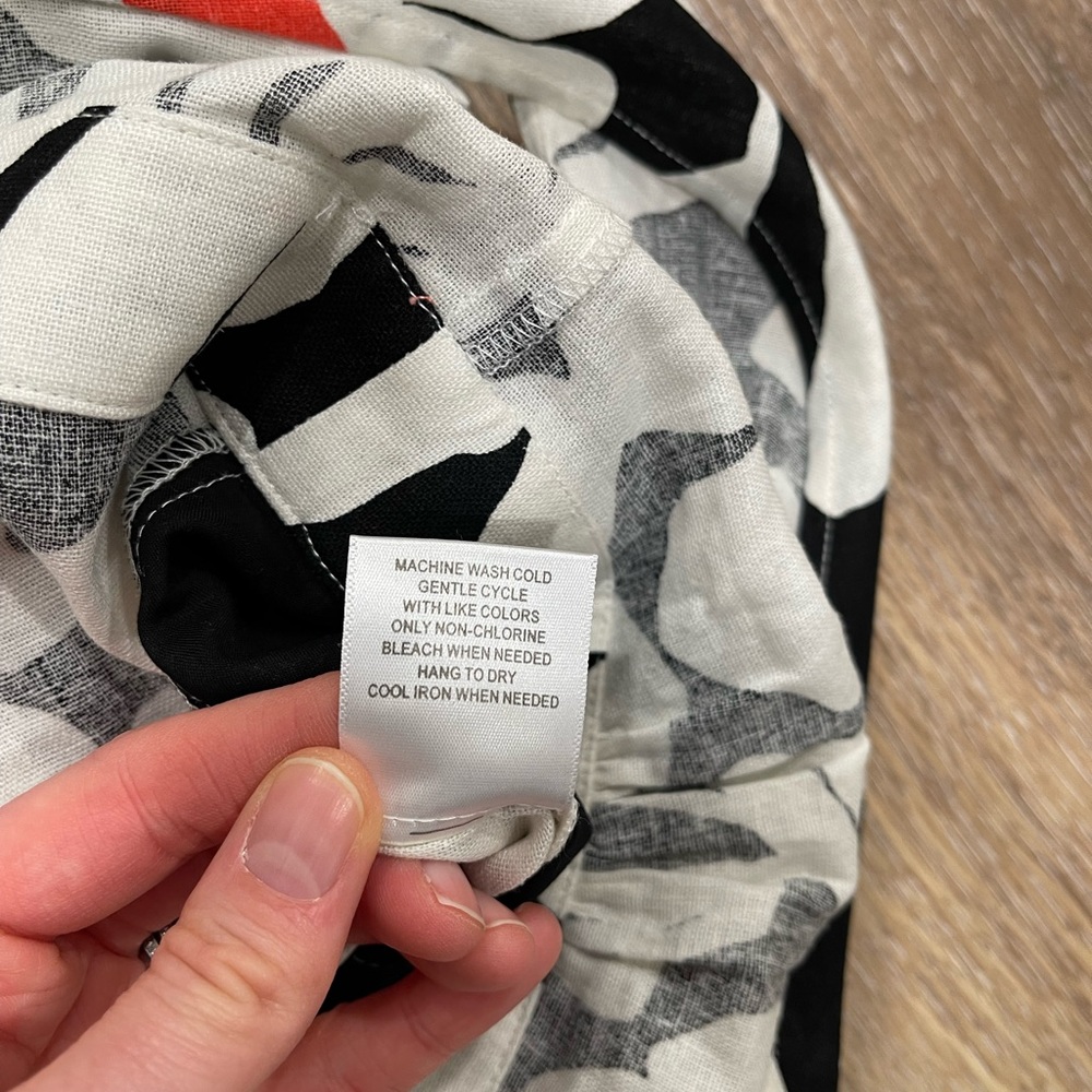 BNWT ModCloth Just Want to Have Sun Surplice Romper - Picture 9 of 14